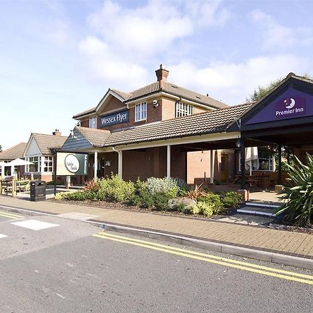 Premier Inn Bristol South מראה חיצוני תמונה